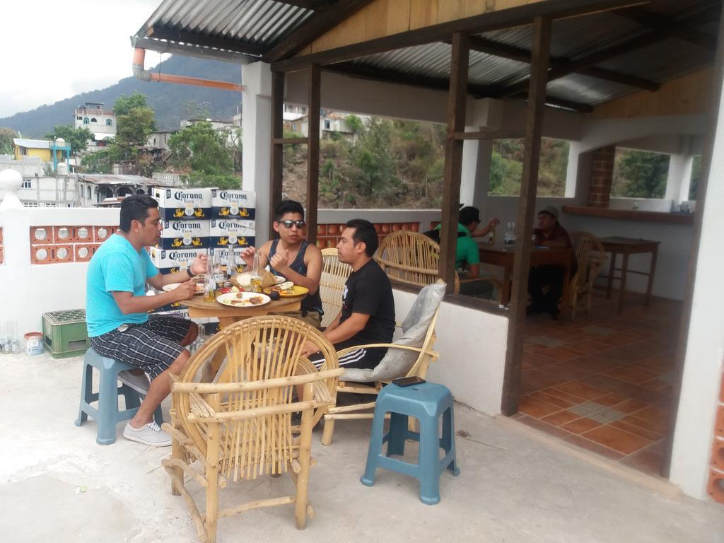 Hotel Don Chema San Pedro La Laguna Eksteriør billede