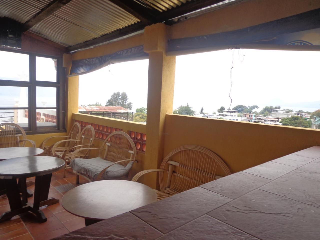 Hotel Don Chema San Pedro La Laguna Eksteriør billede